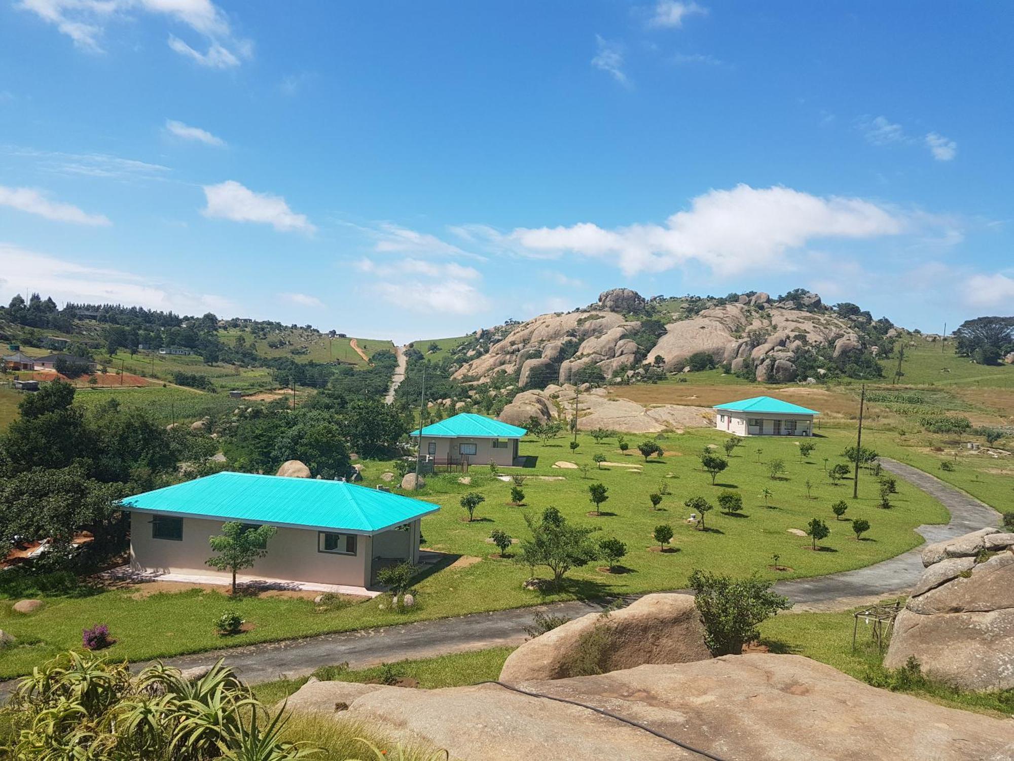 Mdzimba Mountain Lodge เอซูลวินิ ภายนอก รูปภาพ